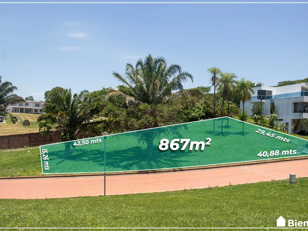 Terreno de 867 m² en Urbanizacion Floresta de Urubo — foto 2