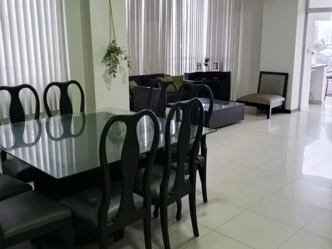 Departamento de 3 dormitorios en Calle Libertad casi 2do. anillo — foto 3