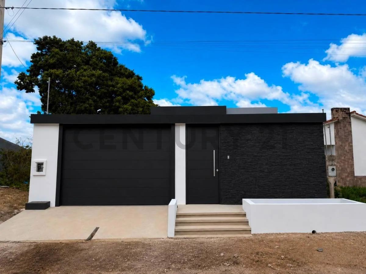 Casa de 3 dormitorios en Ciudadelas — foto 1
