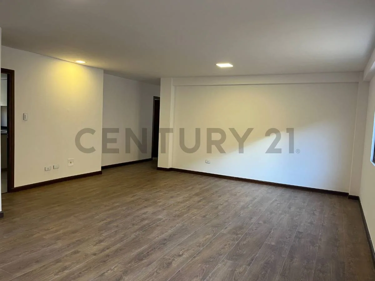 Departamento de 3 dormitorios en Achumani — foto 2