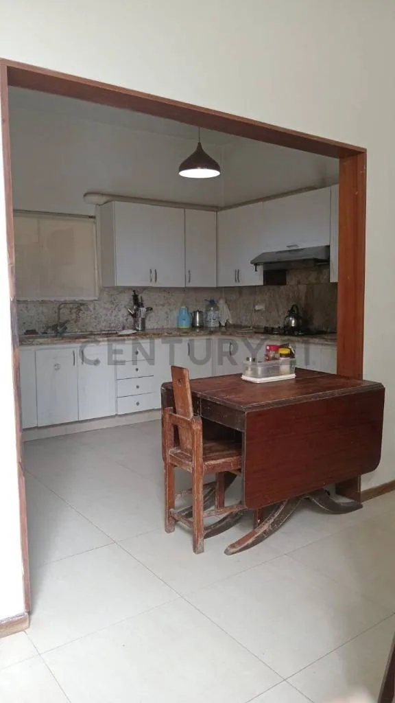 Casa de 4 dormitorios en Oeste — foto 4