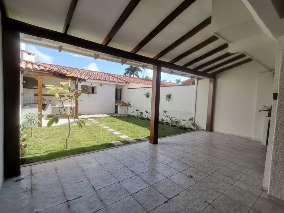 Townhouse entre avenidas Beni y Banzer — foto 2