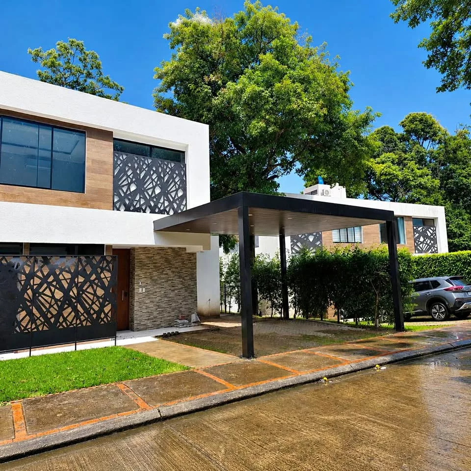 Casa en Condominio Achachairú, Urubó