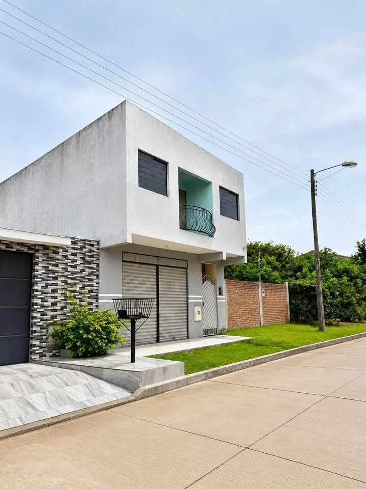 Casa con tienda comercial en El Palmar