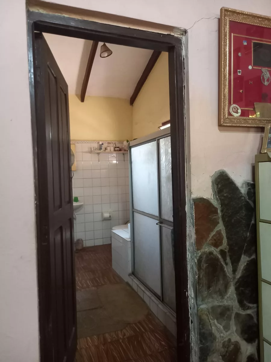 Casa amplia frente a Hipermaxi Las Palmas — foto 2