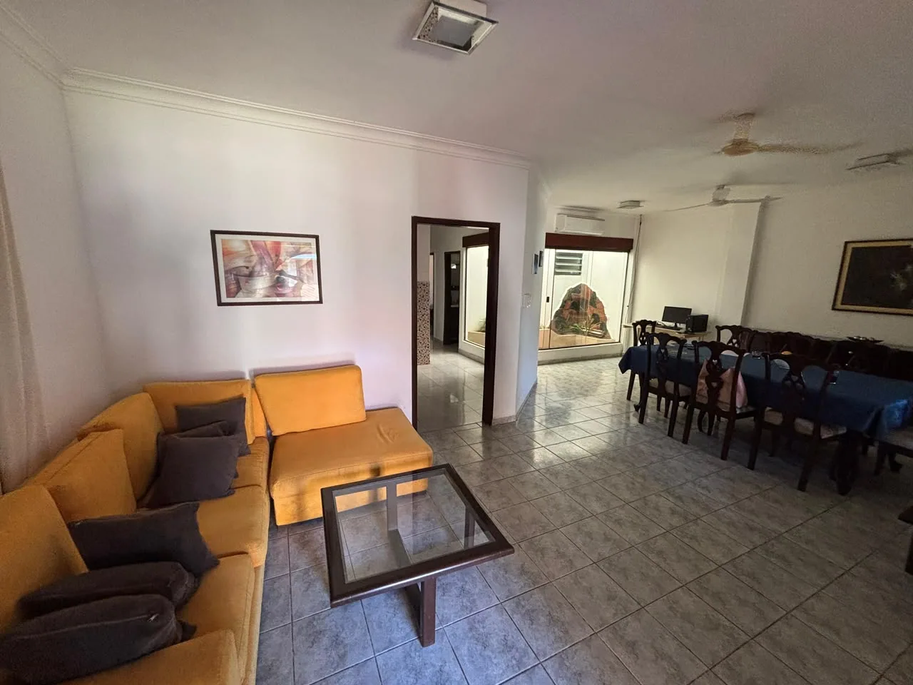 Casa de 5 dormitorios en Este — foto 4