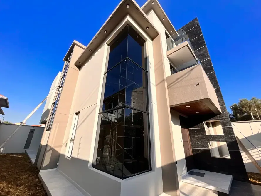 Casa de 4 dormitorios en Noroeste — foto 1