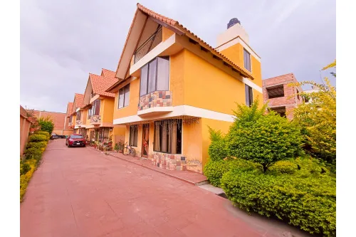 Casa de 4 dormitorios en Este — foto 1