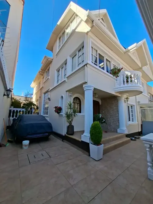 Casa de 5 dormitorios en Achumani — foto 1
