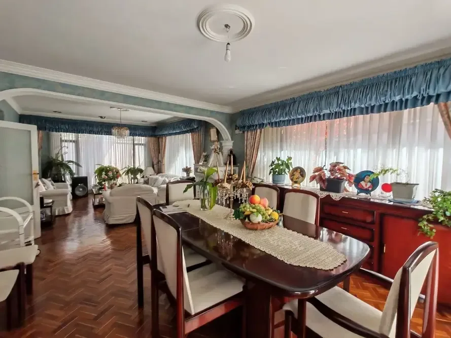 Casa de 5 dormitorios en Achumani — foto 4