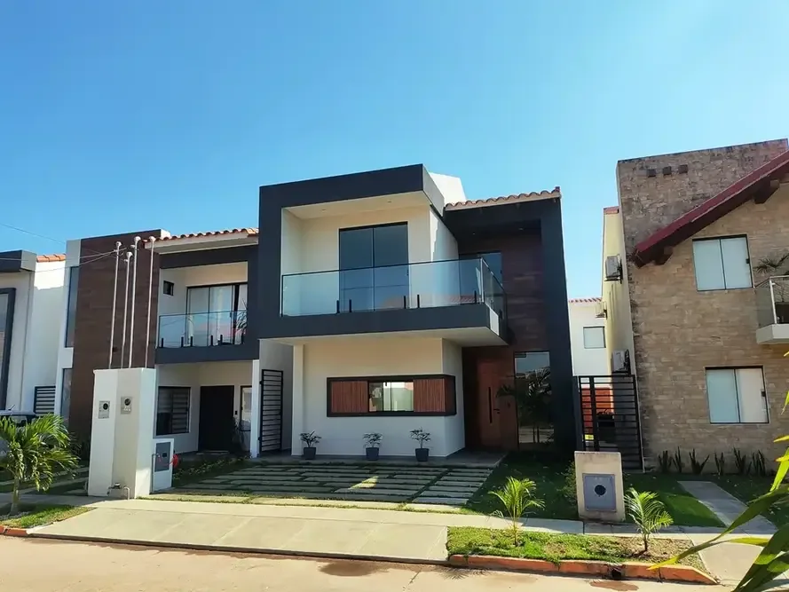 Casa de 4 dormitorios en Noroeste — foto 2