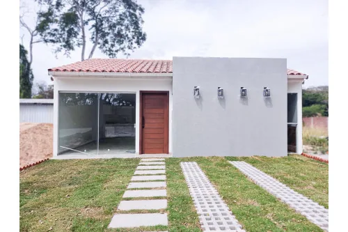 Casa de 3 dormitorios en Banzer km9 y km10 — foto 1