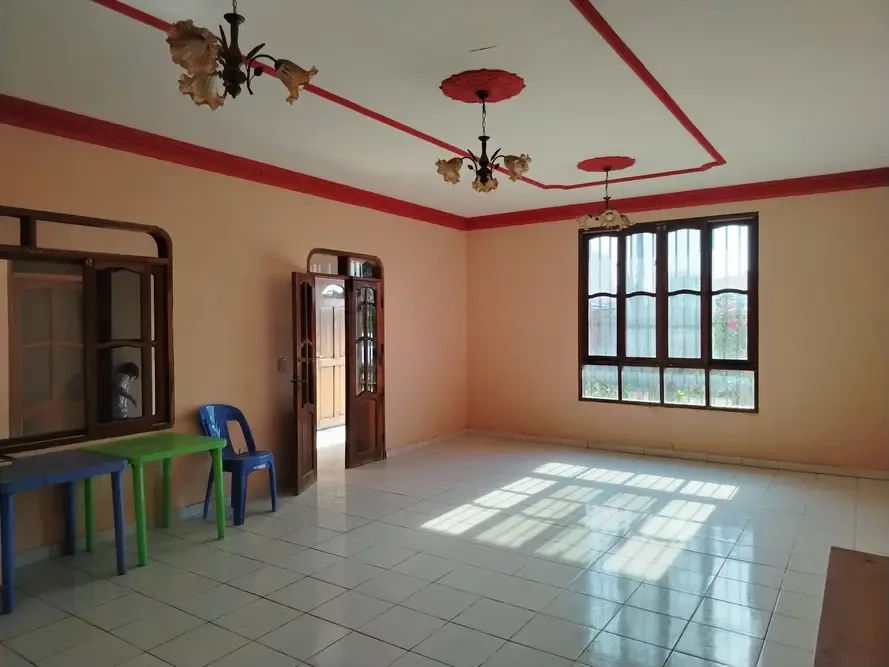Casa de 4 dormitorios en Pailón — foto 4