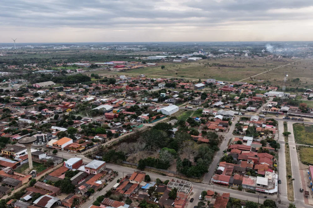 Terreno de 7.044 m² en Warnes — foto 4