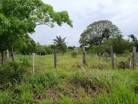 Terreno de 300 m² en Satelite norte — foto 1