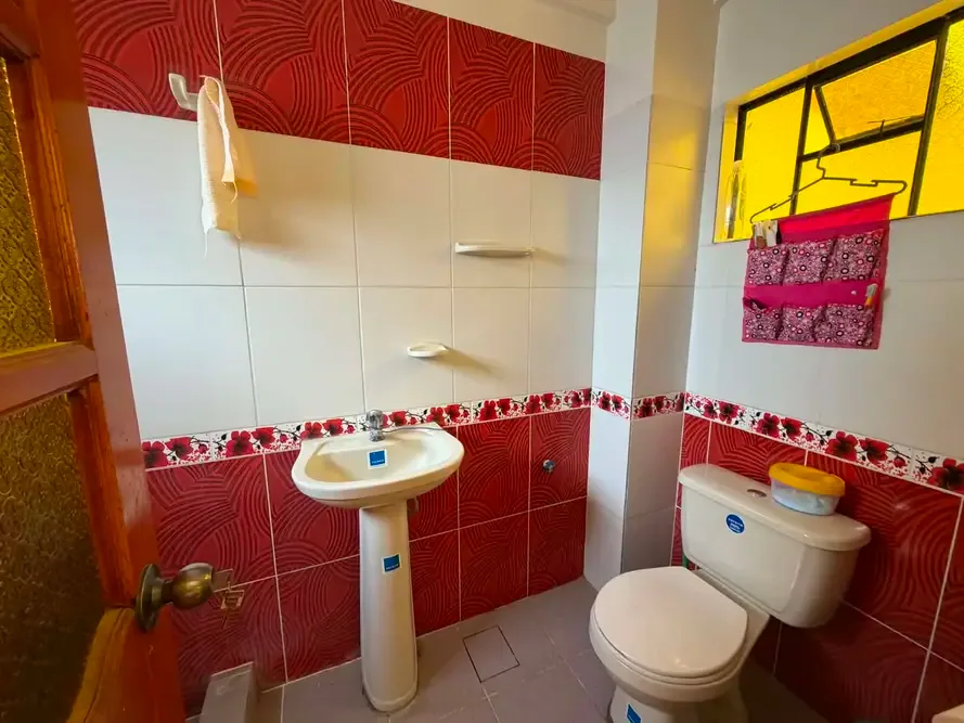 Casa de 10 dormitorios en Senkata — foto 2