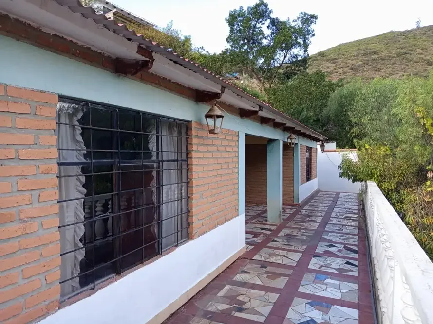 Casa de 3 dormitorios en Yamparáez — foto 2