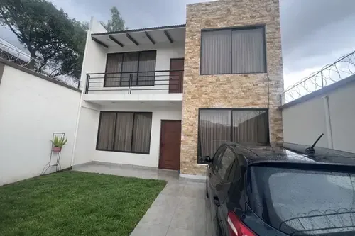 Casa de 4 dormitorios en Tiquipaya — foto 1
