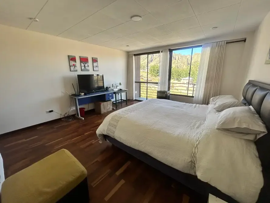 Casa de 4 dormitorios en Achumani — foto 4