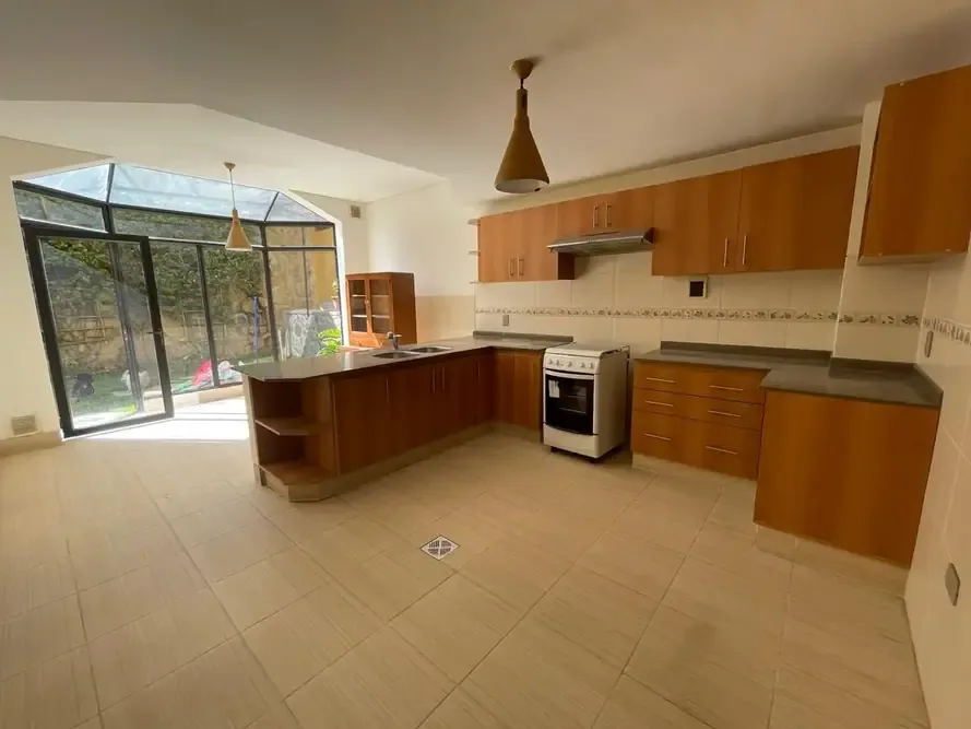 Casa de 3 dormitorios en Achumani — foto 3