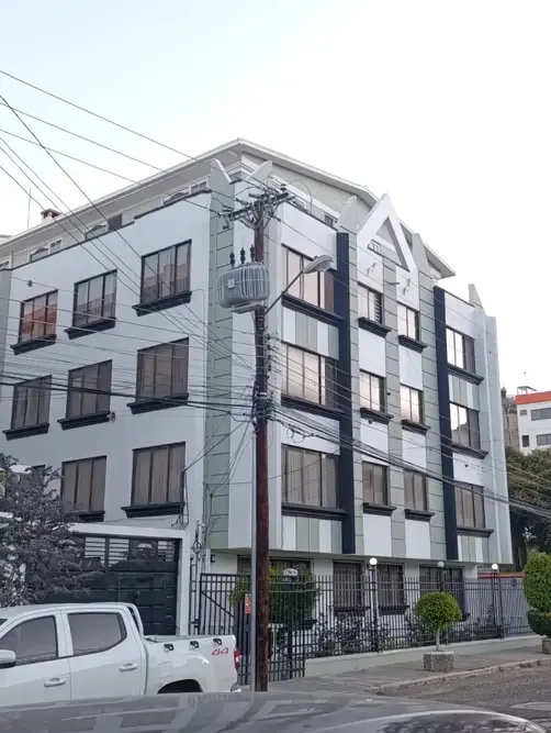 Penthouse de 4 dormitorios en Irpavi — foto 1