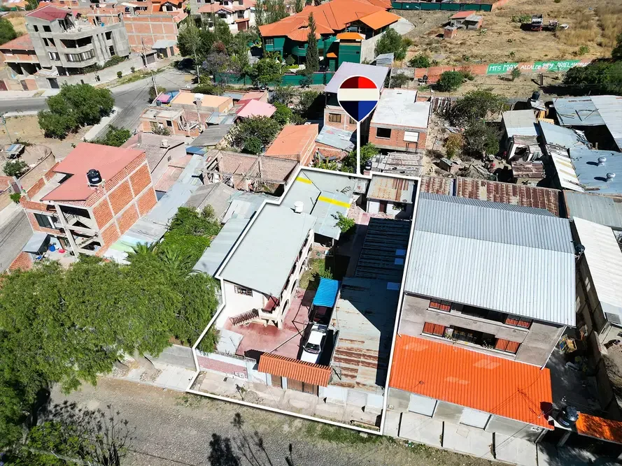 Casa de 11 dormitorios en Colcapirhua — foto 4