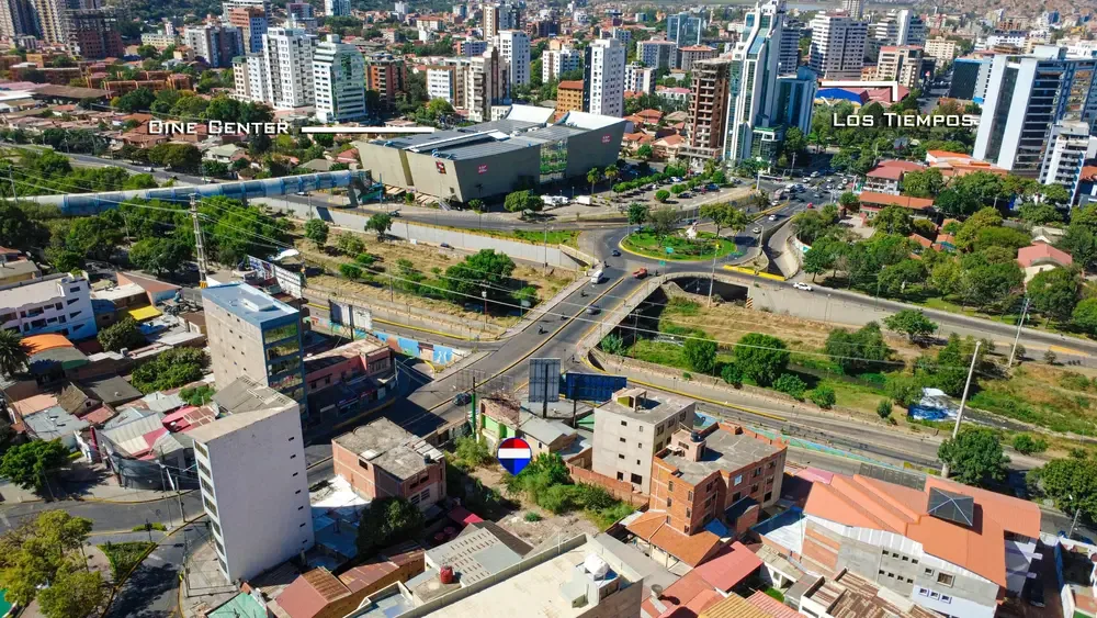 Terreno de 644 m² en Queru Queru — foto 3