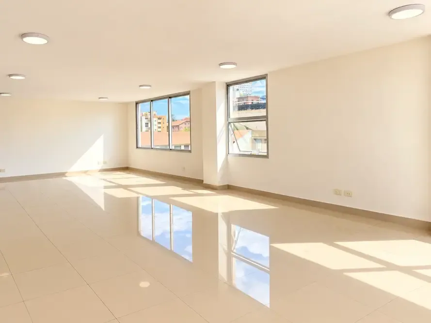 Propiedad comercial en Centro — foto 2