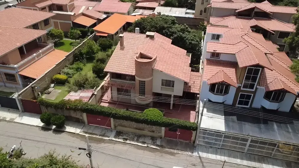 Casa de 4 dormitorios en Condebamba — foto 3