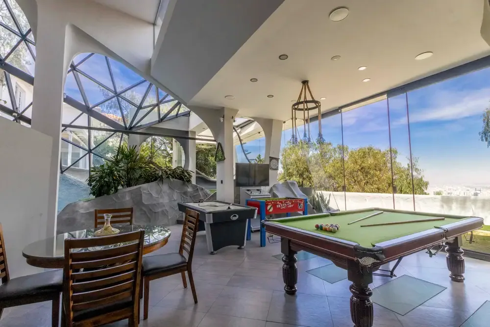 Casa de 4 dormitorios en Queru Queru Alto — foto 3