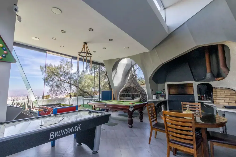 Casa de 4 dormitorios en Queru Queru Alto — foto 4