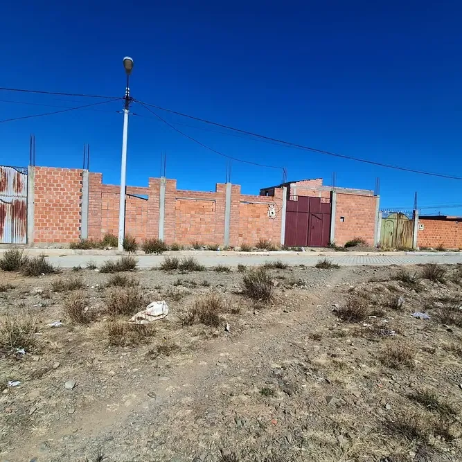 Terreno de 300 m² en Senkata — foto 2