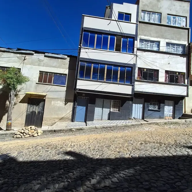 Casa de 9 dormitorios en El Tejar — foto 2