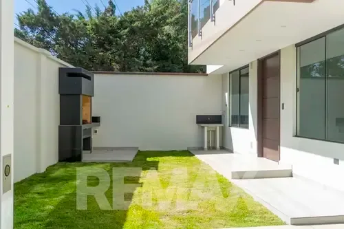 Casa de 3 dormitorios en Colcapirhua — foto 1