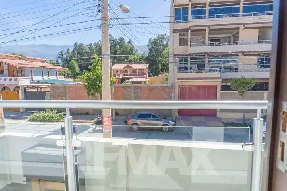 Casa de 3 dormitorios en Colcapirhua — foto 3