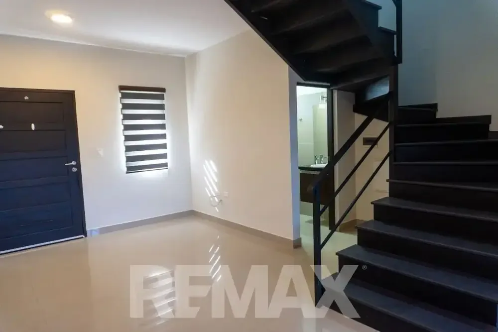 Casa de 3 dormitorios en Colcapirhua — foto 3
