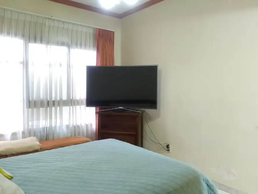 Casa de 7 dormitorios en Noroeste — foto 4