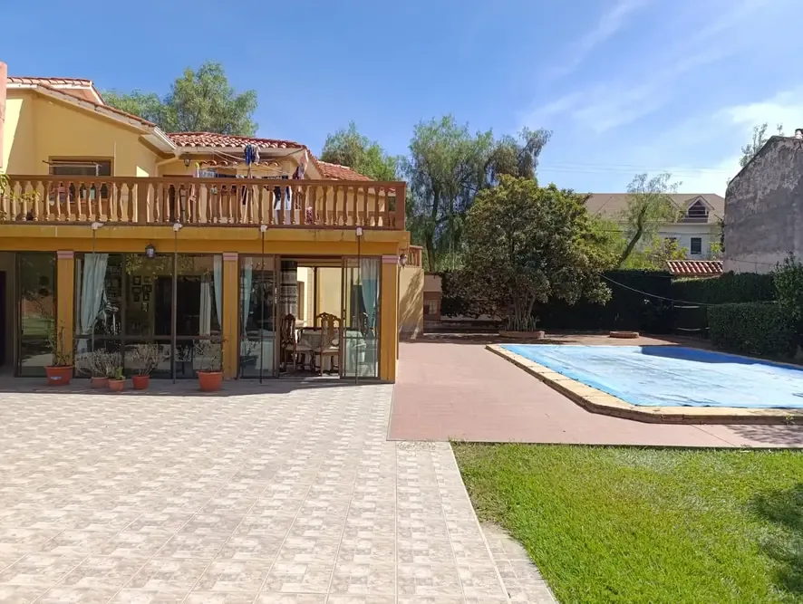 Casa de 18 dormitorios en Noroeste — foto 2