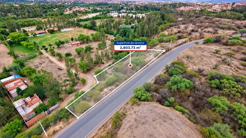 Terreno de 2.804 m² en San Lorenzo — foto 1