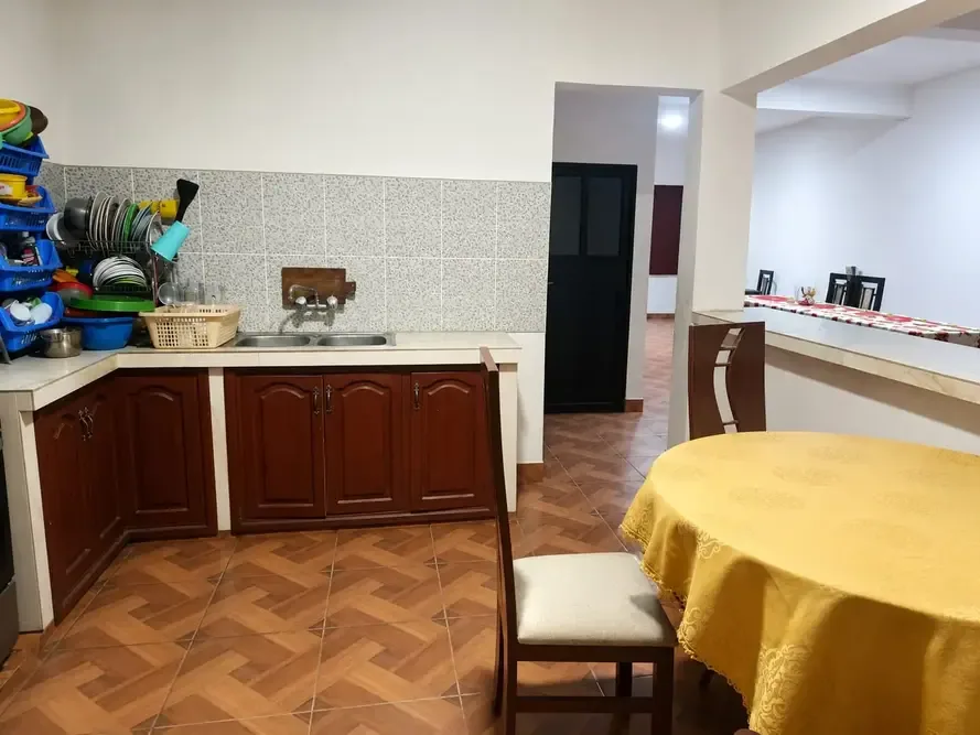 Casa de 4 dormitorios en Sureste — foto 3